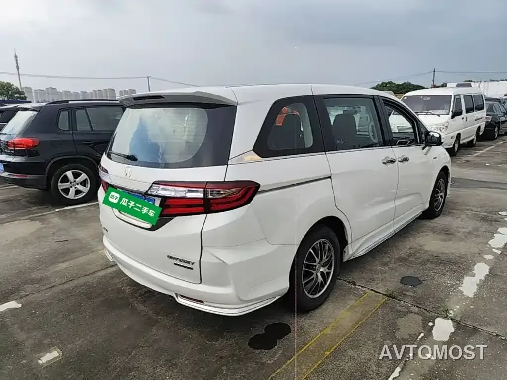 Honda Odyssey 2021 2.0L Sharp Comfort Edition — фото 6