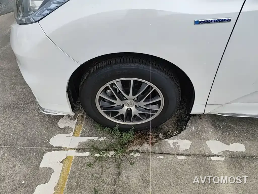 Honda Odyssey 2021 2.0L Sharp Comfort Edition — фото 16