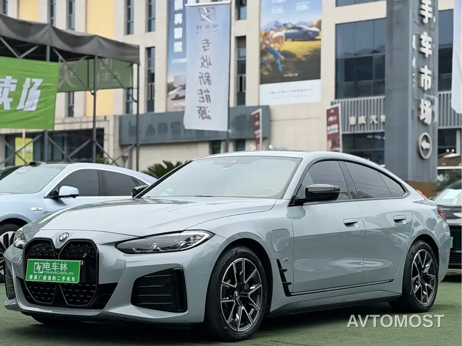 BMW i4 2022 eDrive40