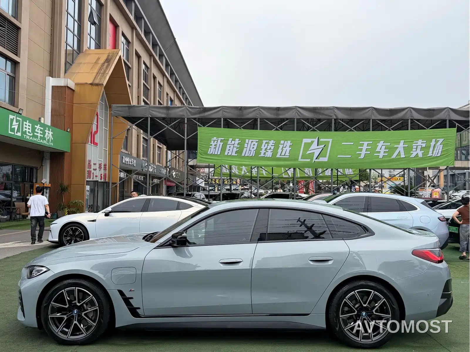 BMW i4 2022 eDrive40 — фото 3