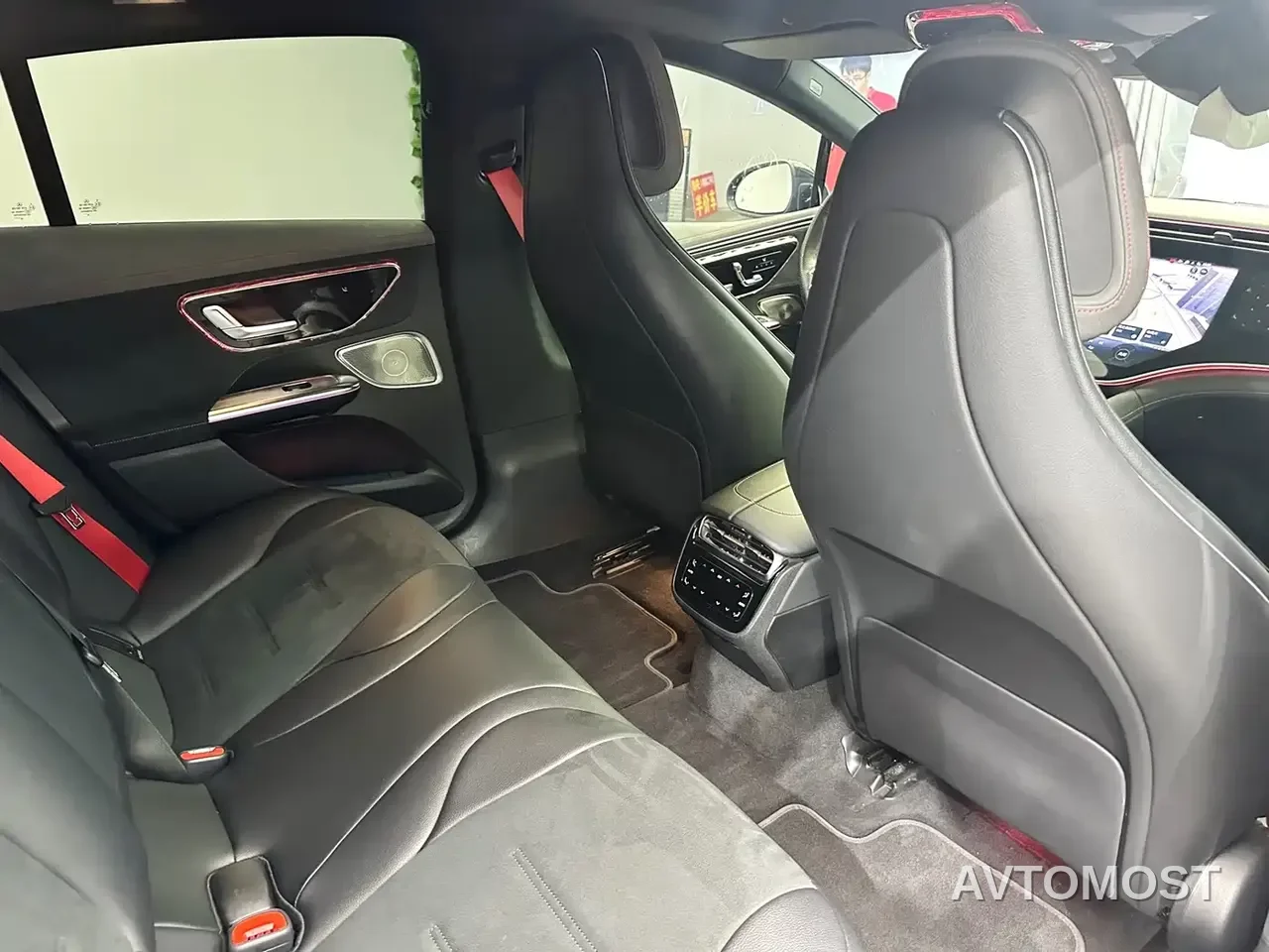 Mercedes-Benz EQE AMG 2023 AMG EQE 53 4MATIC+ — фото 10