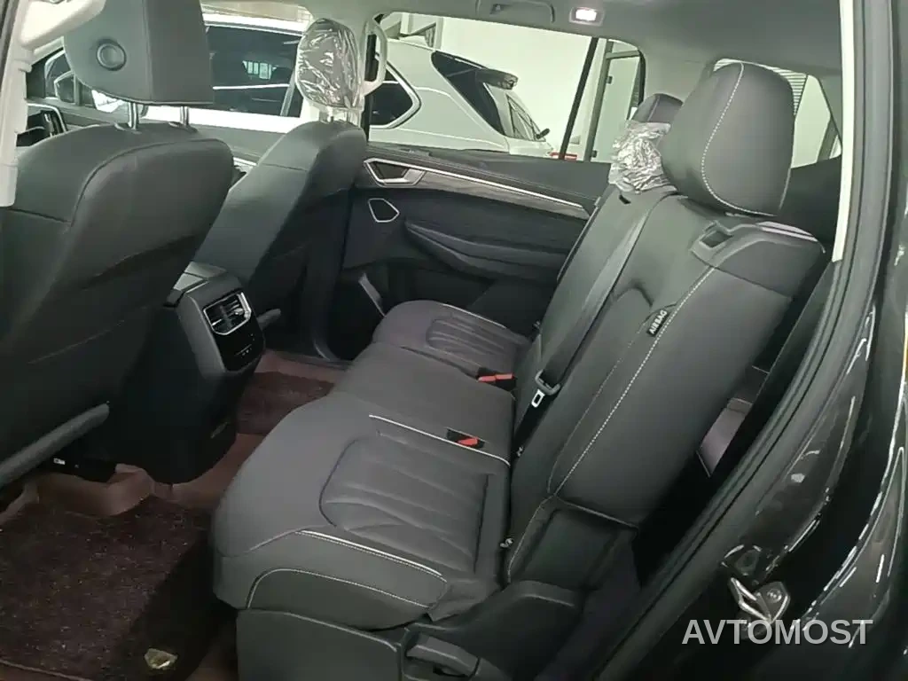 Volkswagen Talagon 2025 450TSI Basic 7-seater — фото 13