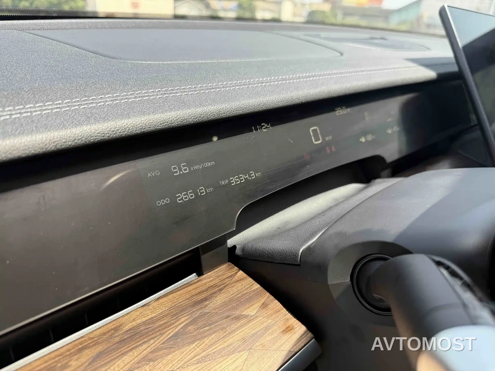 Nezha S 2024 Model Range Extender 1060 Lite — фото 9