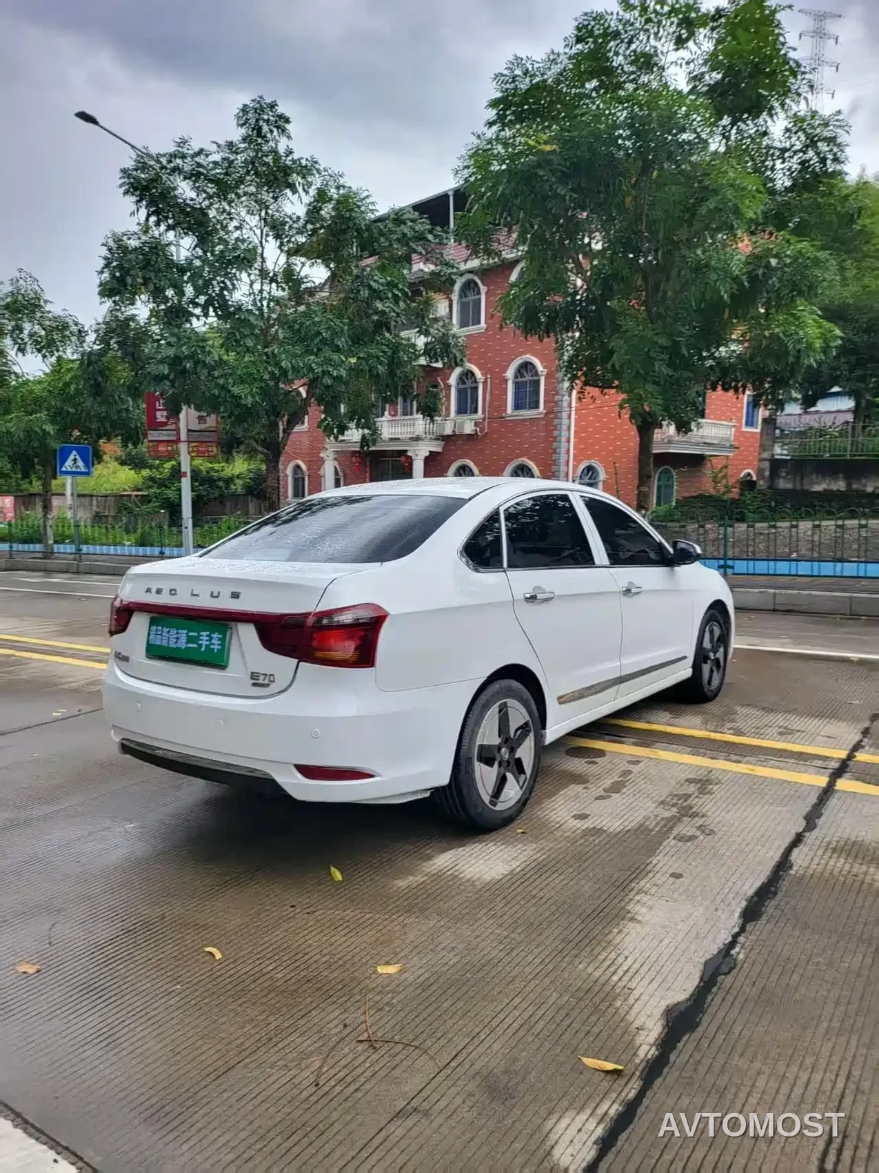 Dongfeng Fengshen E70 2021 Facelift 500 Pro Premium Edition — фото 8