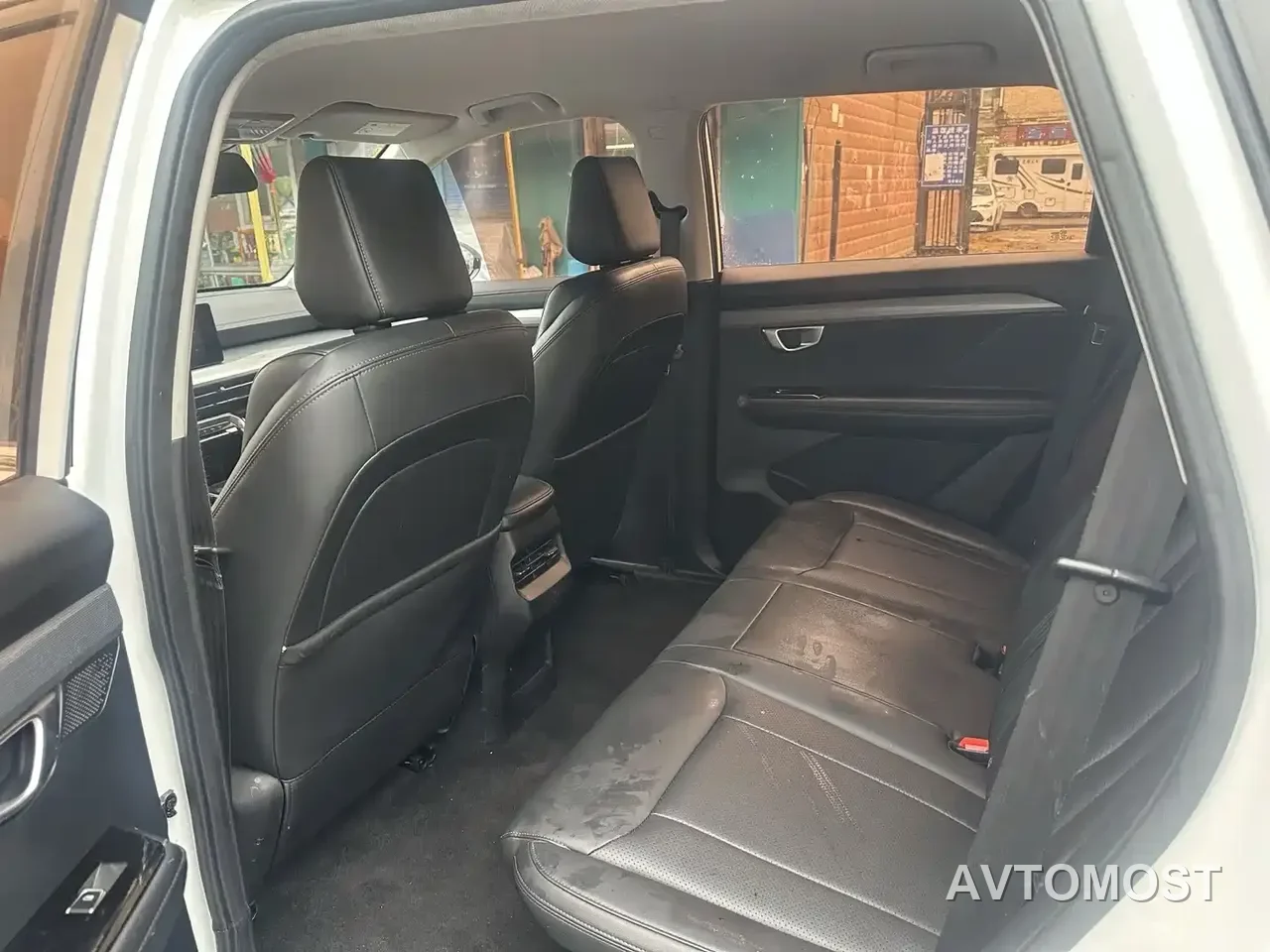 Wuling Xingchen 2022 2.0L DHT Electric Speed Edition — фото 6