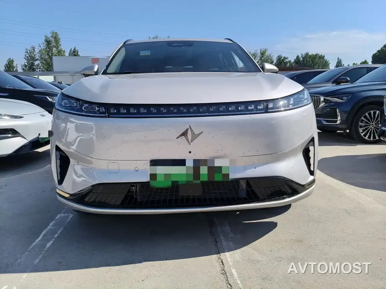 Dongfeng Yipai eπ008 2024 210Max Range Extender 6-Seater — фото 6
