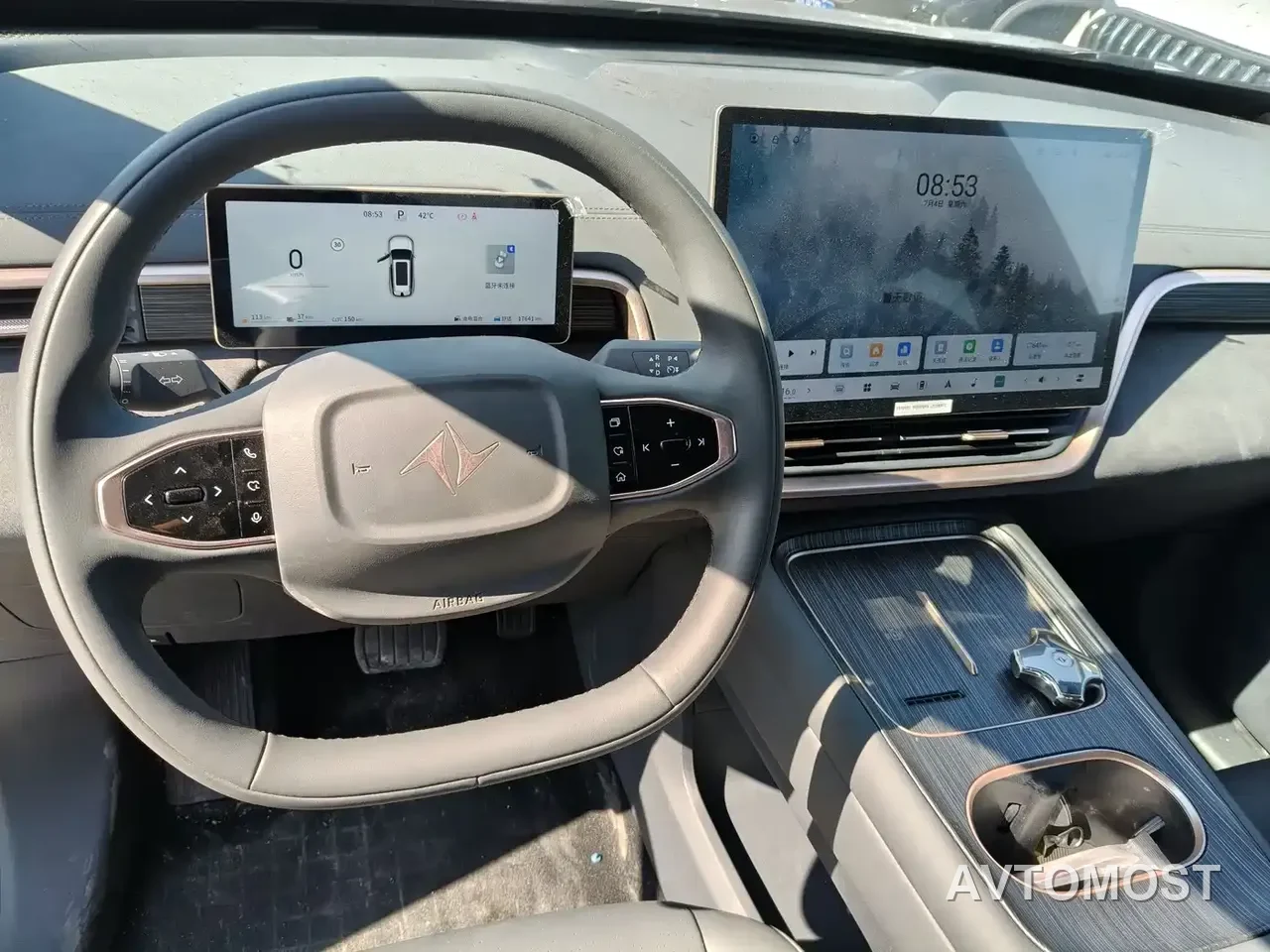 Dongfeng Yipai eπ008 2024 210Max Range Extender 6-Seater — фото 2