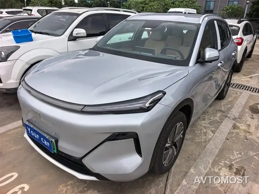 Geely Galaxy Starship 7 EM-i 2025 Model 55km Voyage Edition — фото 1