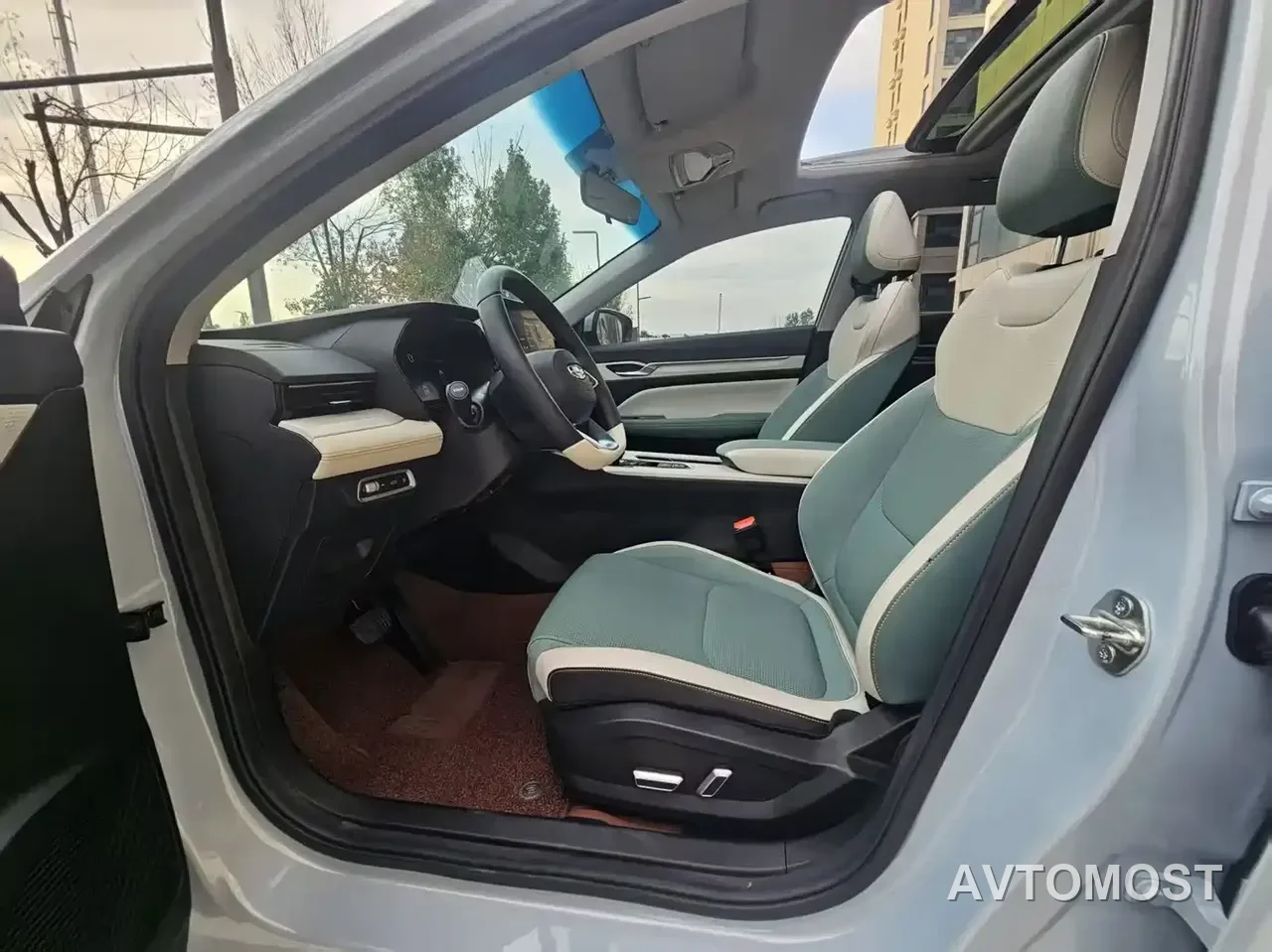 Geely Emgrand L HiP 2022 1.5TD-DHT Pro 100KM Super Rui — фото 6