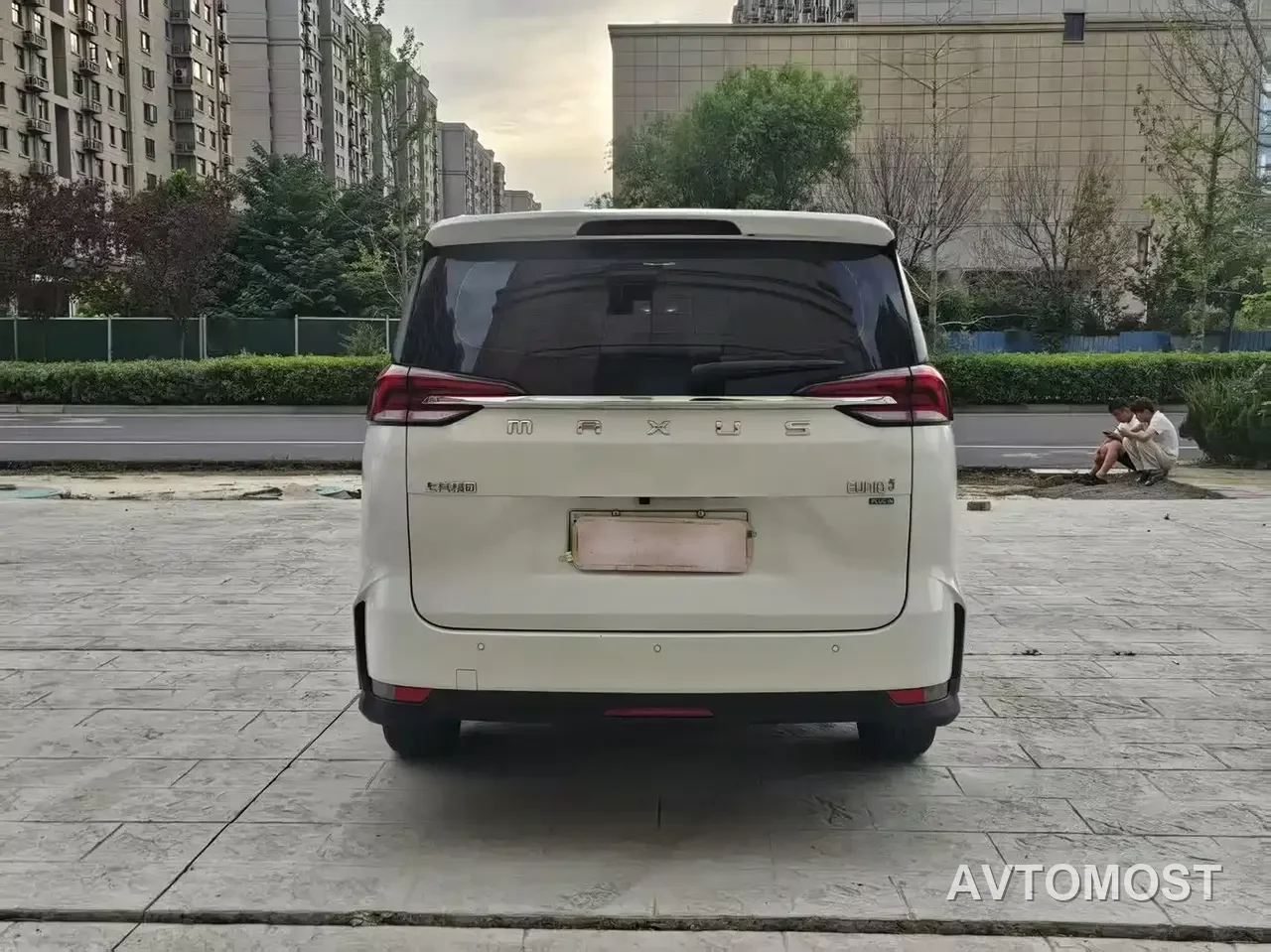 SAIC MAXUS EUNIQ 5 2020 1.3T PLUG IN Elite Edition — фото 8