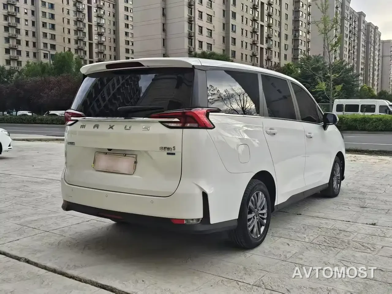 SAIC MAXUS EUNIQ 5 2020 1.3T PLUG IN Elite Edition — фото 6