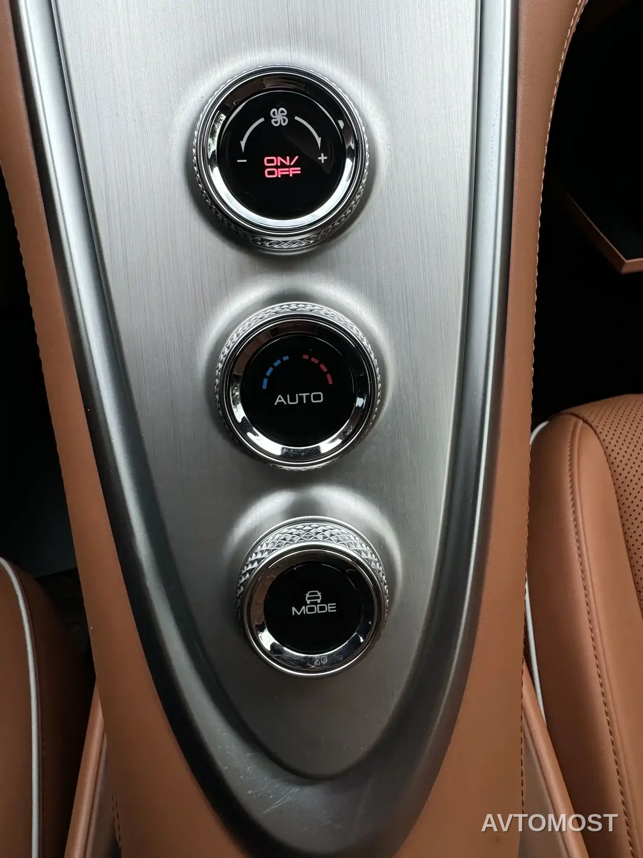 Ora Lightning Cat 2022 555km Premium Edition — фото 23