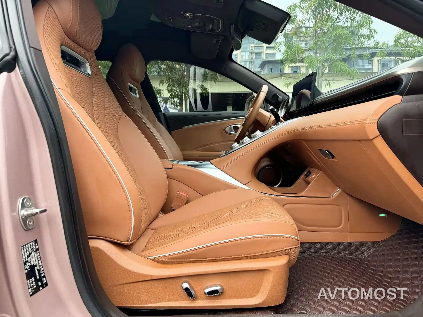 Ora Lightning Cat 2022 555km Premium Edition — фото 37