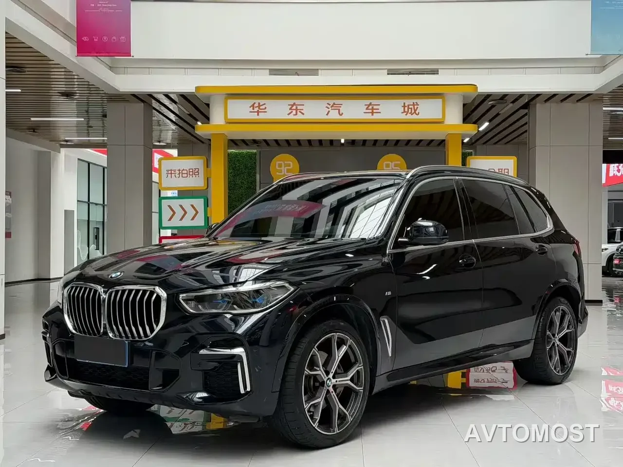 BMW X5 2022 xDrive 40Li Premium M Sport Package — фото 3