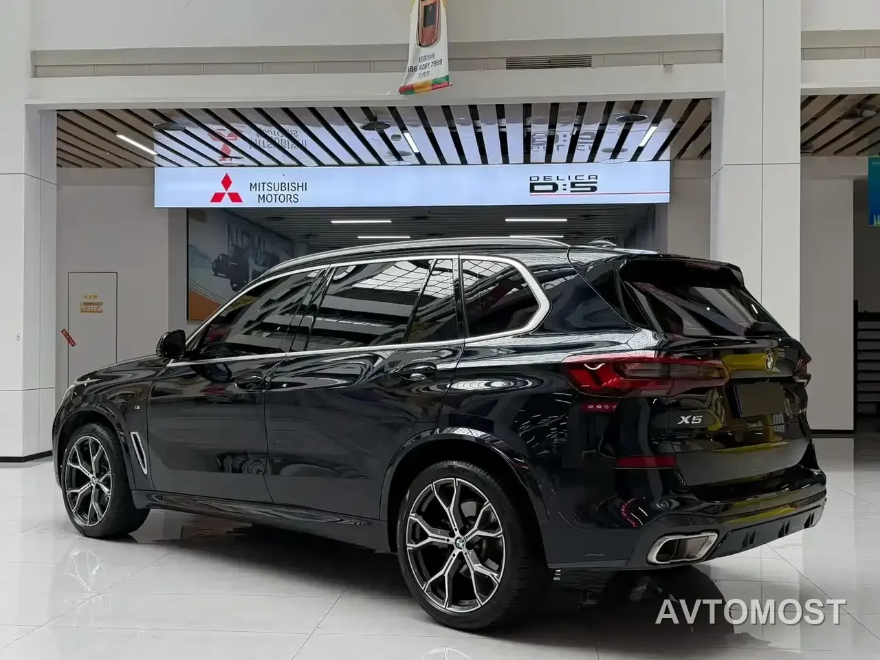 BMW X5 2022 xDrive 40Li Premium M Sport Package — фото 2
