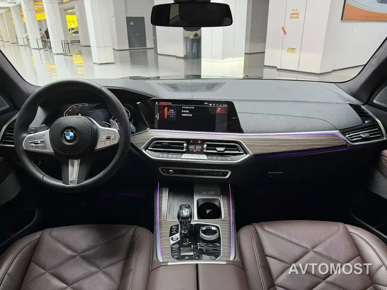 BMW X5 2022 xDrive 40Li Premium M Sport Package — фото 7