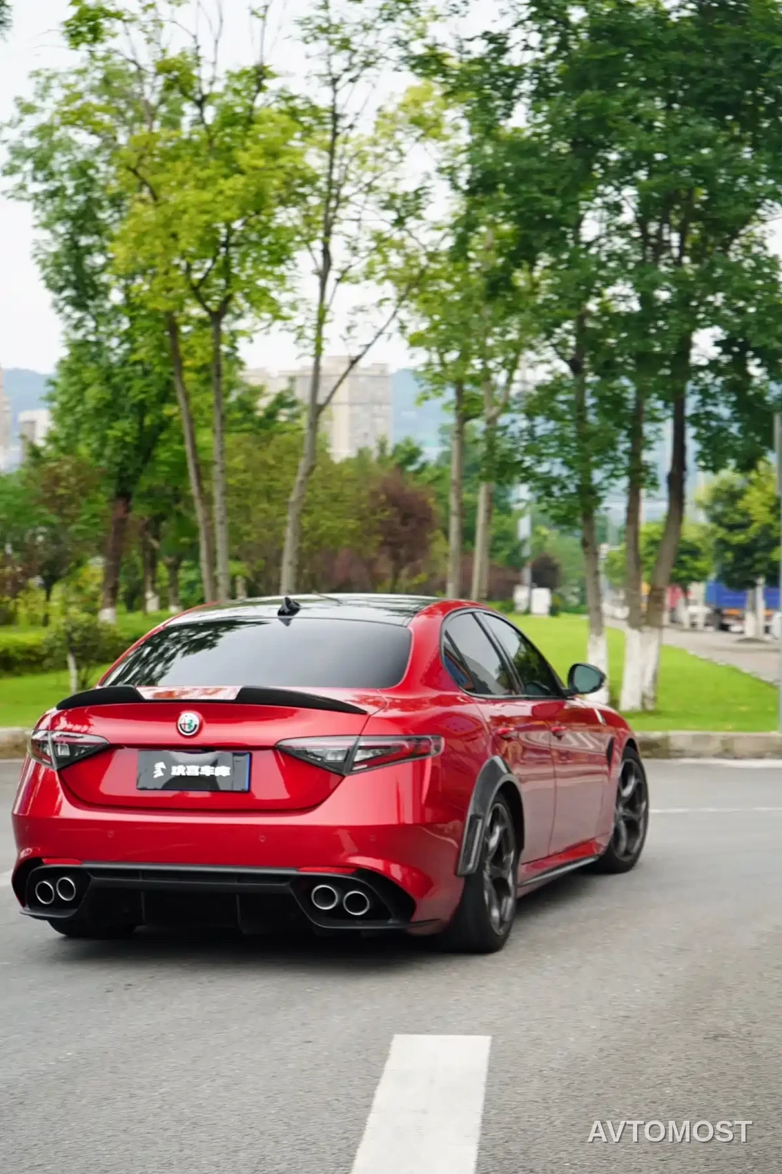 Alfa Romeo Giulia 2024 2.9T V6 520HP Quadrifoglio Super Sport Black Label Limited Edition — фото 23