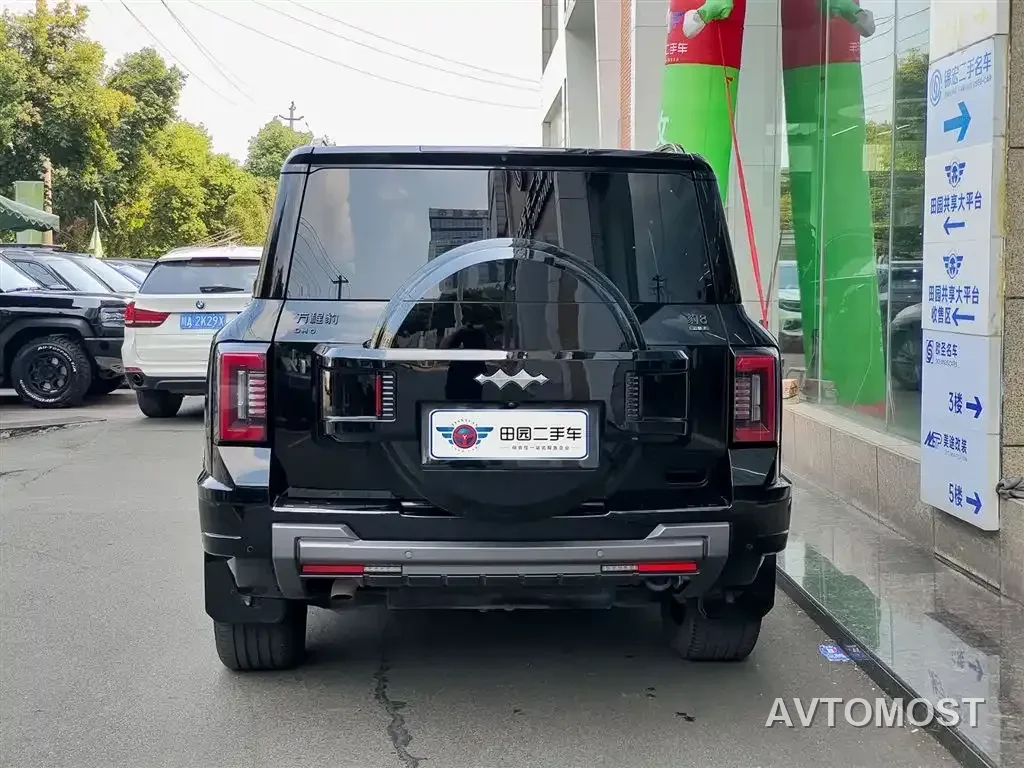 Fang Cheng Bao Leopard 8 2025 Zhiyong Flagship 7-Seater — фото 8