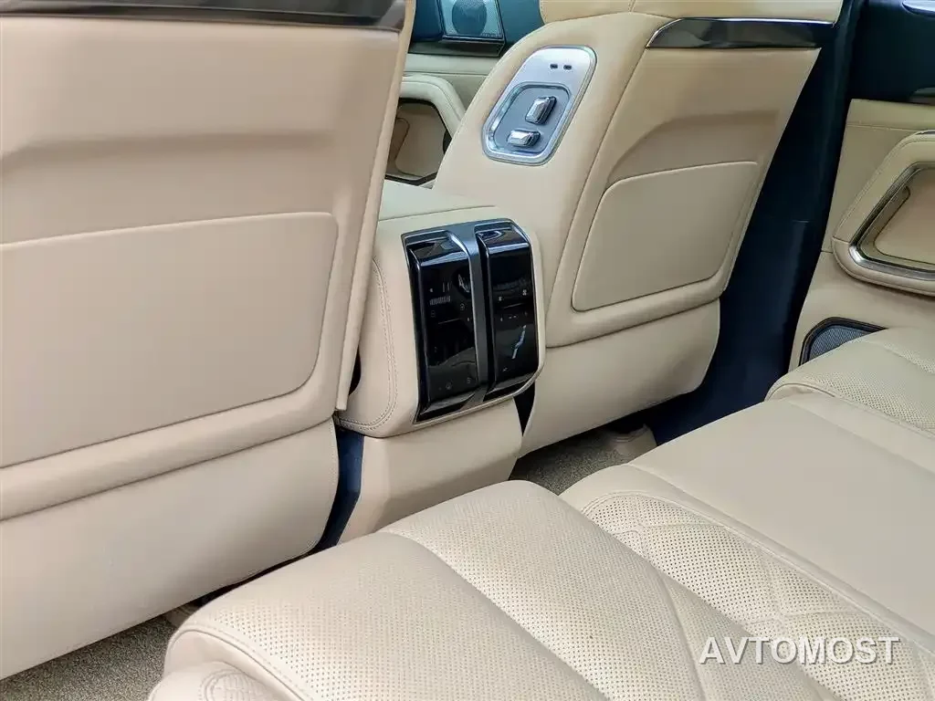 Fang Cheng Bao Leopard 8 2025 Zhiyong Flagship 7-Seater — фото 11