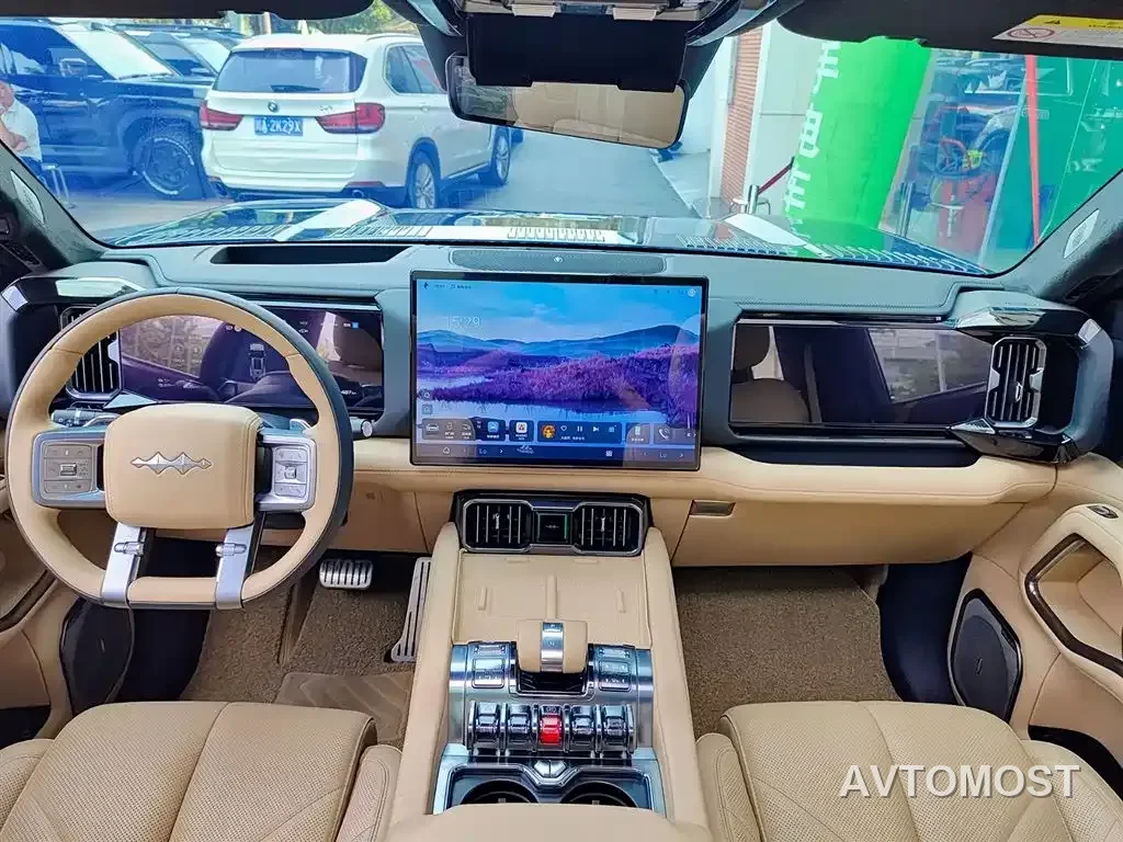 Fang Cheng Bao Leopard 8 2025 Zhiyong Flagship 7-Seater — фото 6