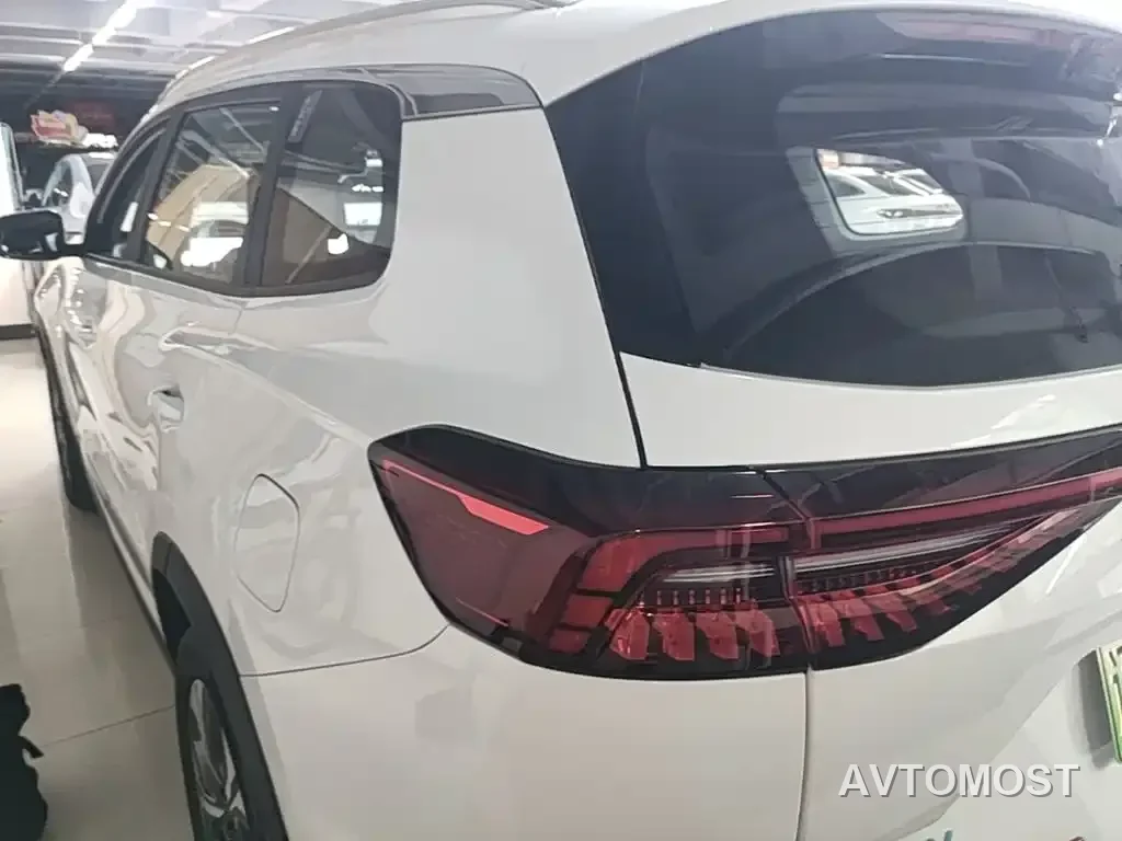 Chery Tiggo 8 PRO EV 2023 Champion Edition 1.5T 100km Glory Edition — фото 3