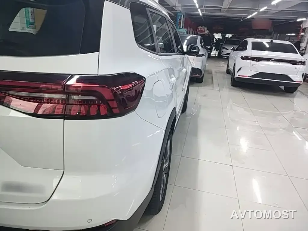 Chery Tiggo 8 PRO EV 2023 Champion Edition 1.5T 100km Glory Edition — фото 6