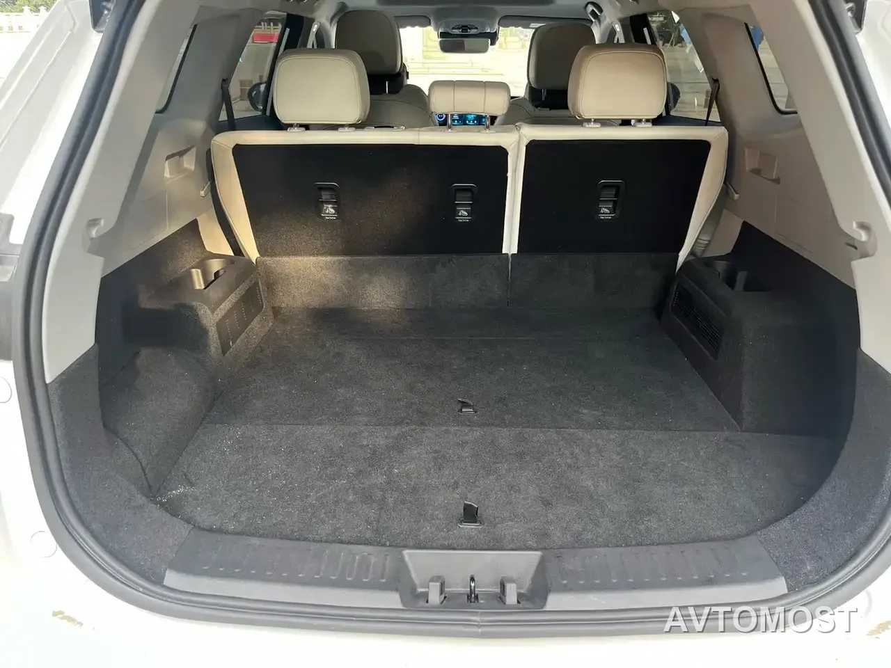 Chery Tiggo 8 PRO EV 2023 Model 1.5T Leisure Edition — фото 19