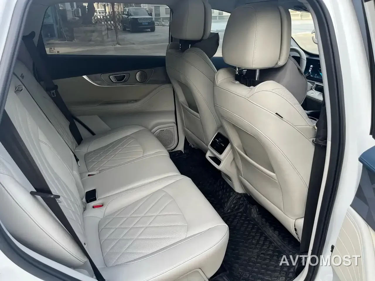 Chery Tiggo 8 PRO EV 2023 Model 1.5T Leisure Edition — фото 22