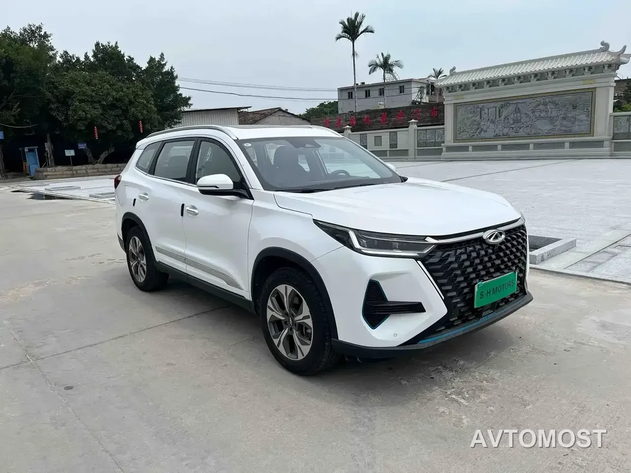 Chery Tiggo 8 PRO EV 2023 1.5T Premium Edition — фото 7