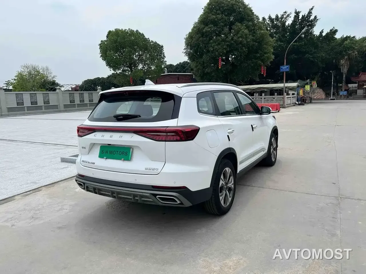Chery Tiggo 8 PRO EV 2023 1.5T Premium Edition — фото 3