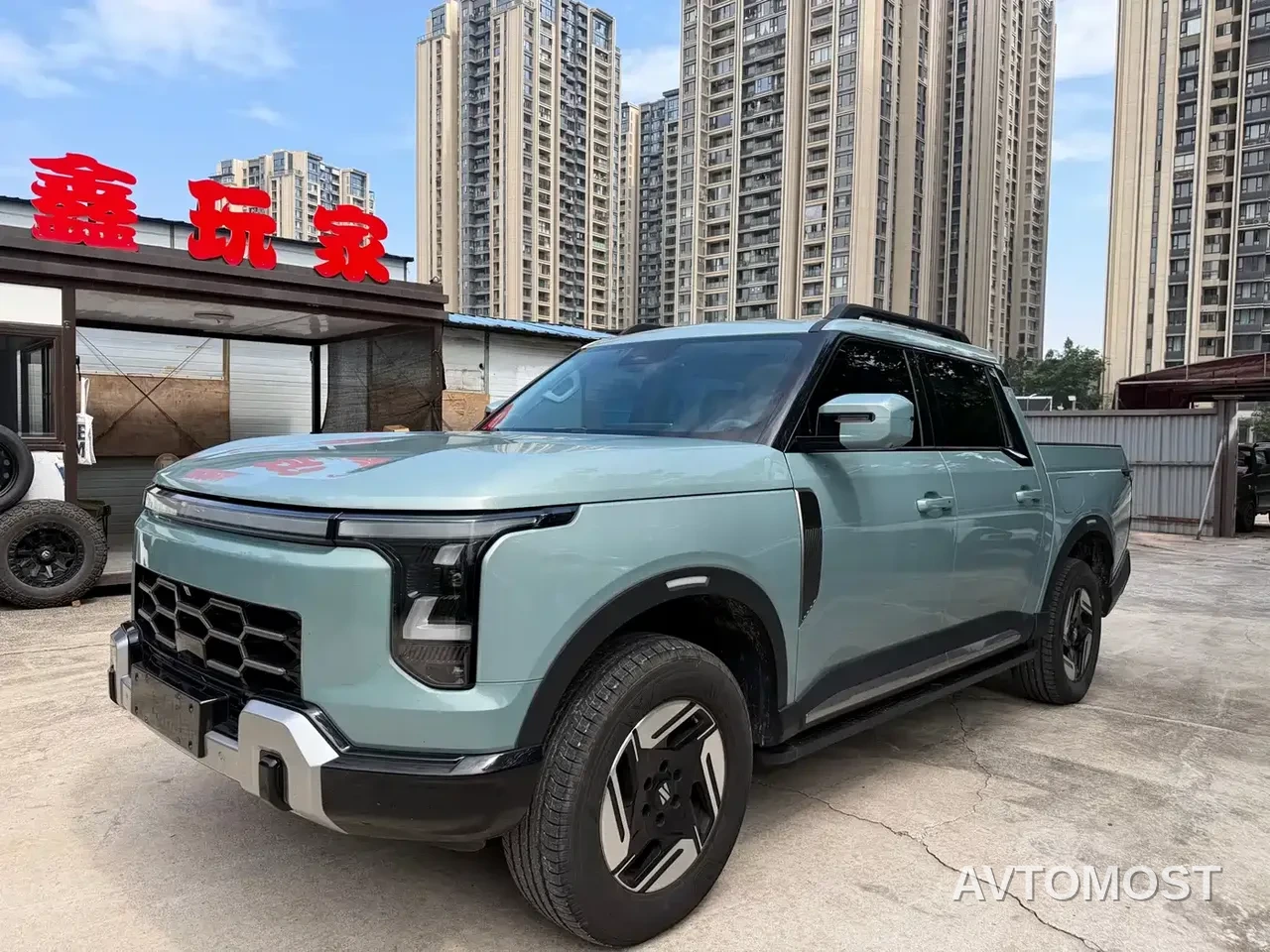 Dongfeng Zhengzhou Nissan Z9 GE PHEV 2025 135KM 4WD Premium Edition — фото 1
