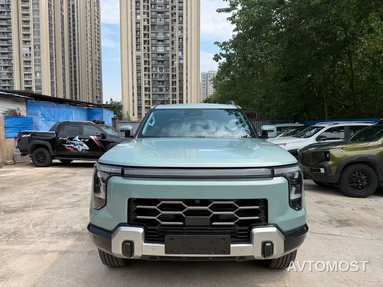 Dongfeng Zhengzhou Nissan Z9 GE PHEV 2025 135KM 4WD Premium Edition — фото 2
