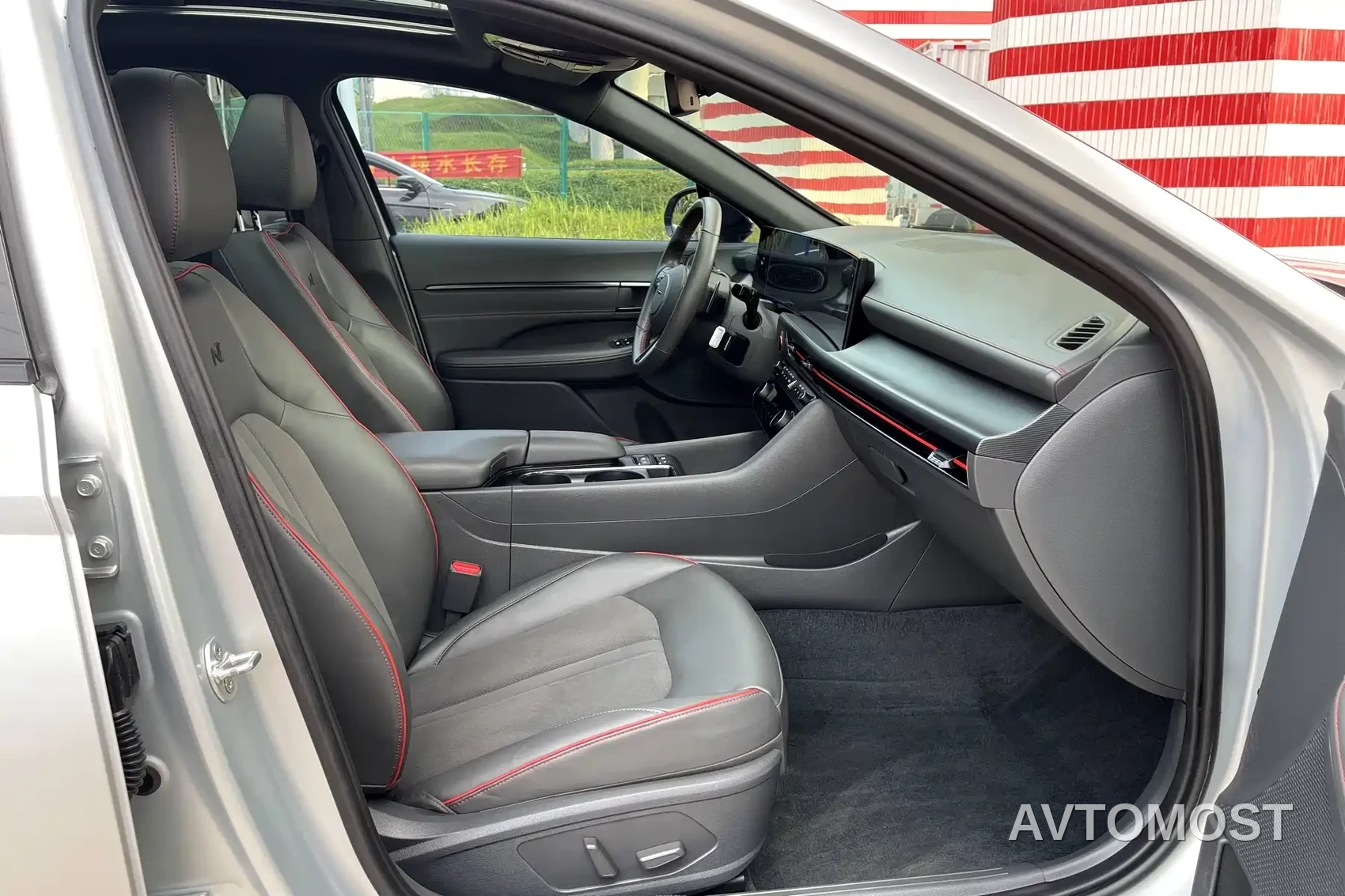 Hyundai Sonata 2024 2.0T N Line Max — фото 13