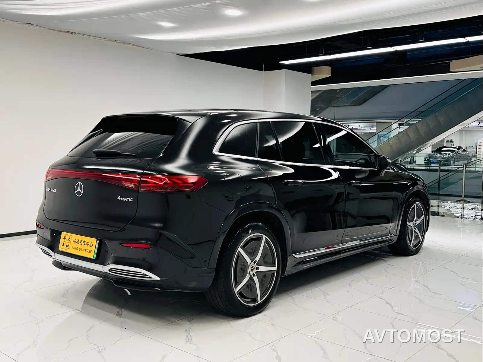 Mercedes-Benz EQS SUV 2023 450 4MATIC Pioneer Edition — фото 5