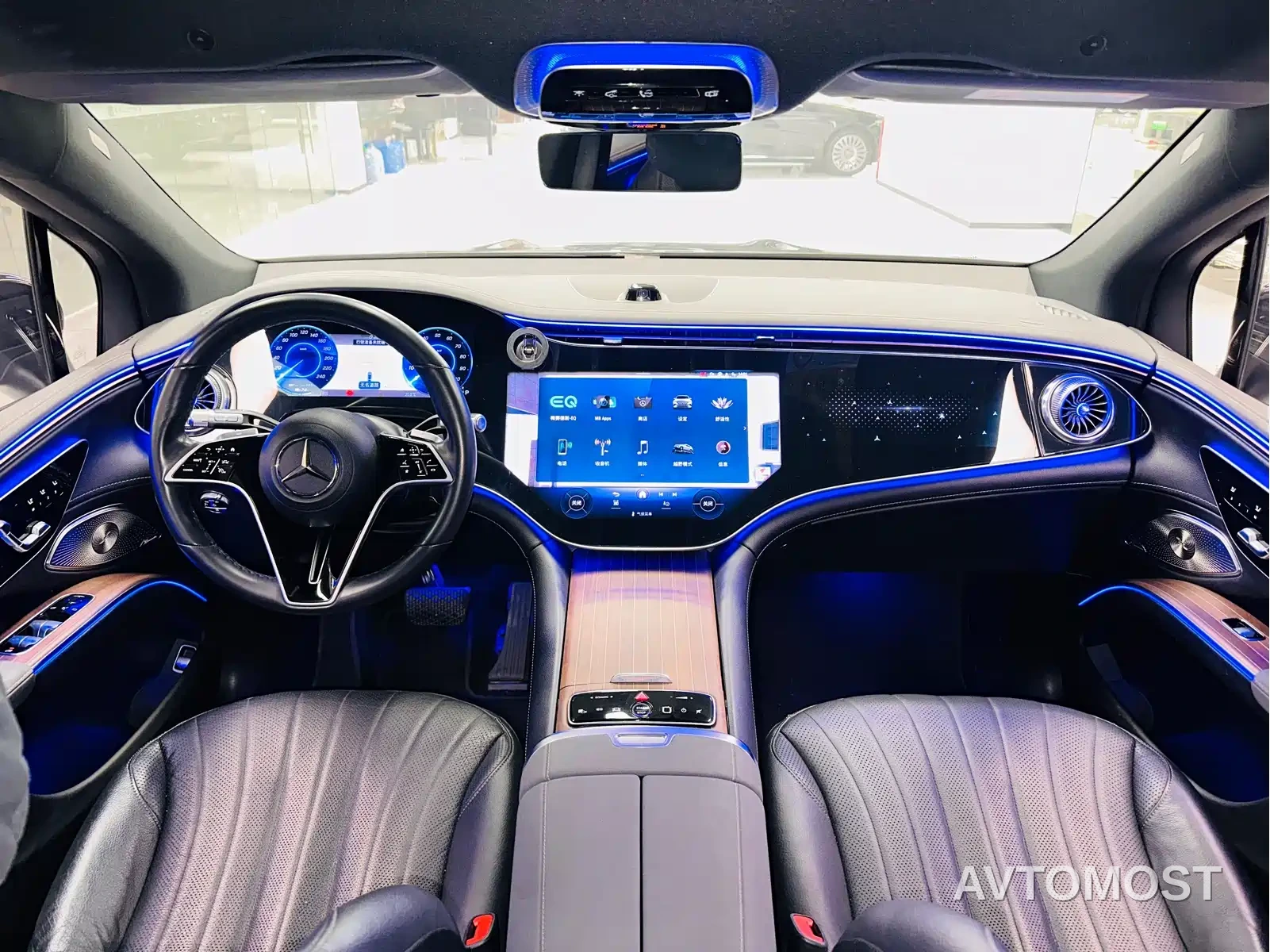Mercedes-Benz EQS SUV 2023 450 4MATIC Pioneer Edition — фото 21