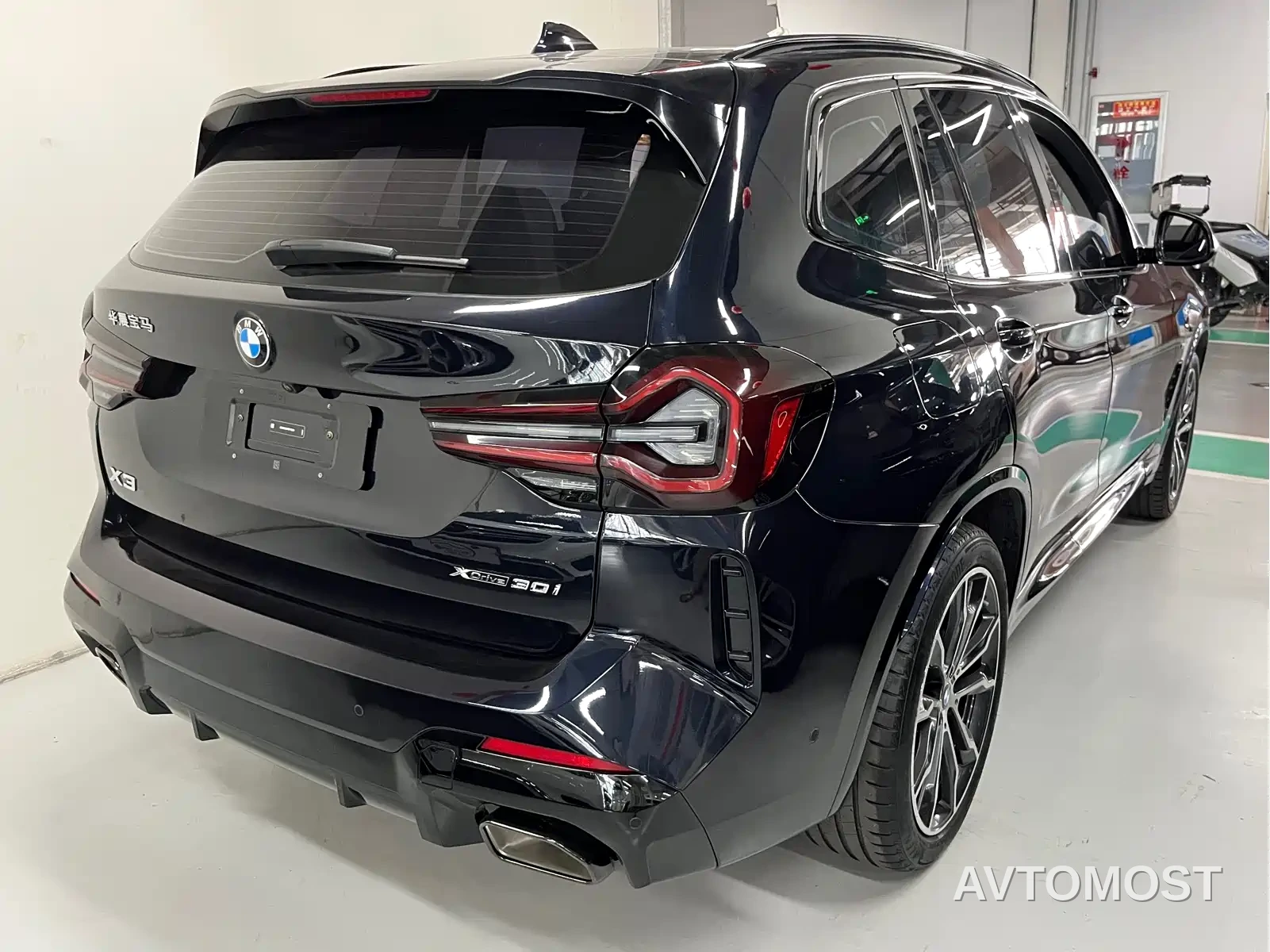 BMW X3 2023 xDrive30i Leading M Night Package — фото 2