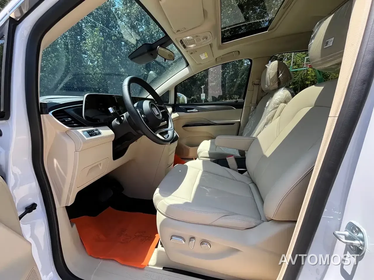 Buick GL8 New Energy 2025 Landlux Smart Edition 7-seater — фото 12