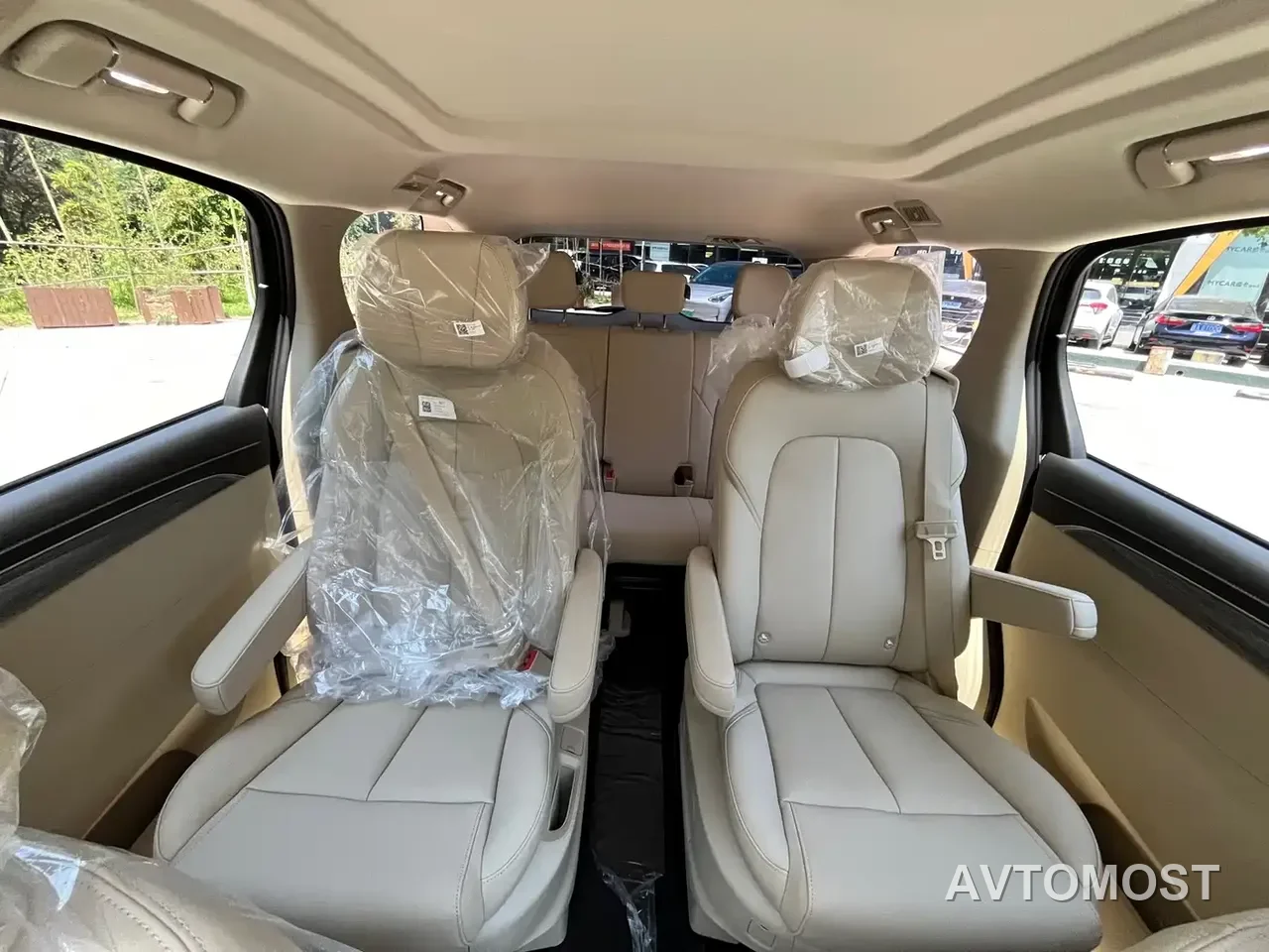 Buick GL8 New Energy 2025 Landlux Smart Edition 7-seater — фото 20