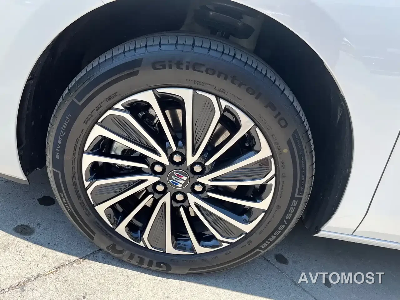 Buick GL8 New Energy 2025 Landlux Smart Edition 7-seater — фото 24