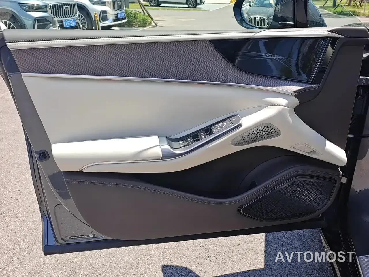 Denza Z9 2024 Model 1100km AWD Max Edition — фото 14