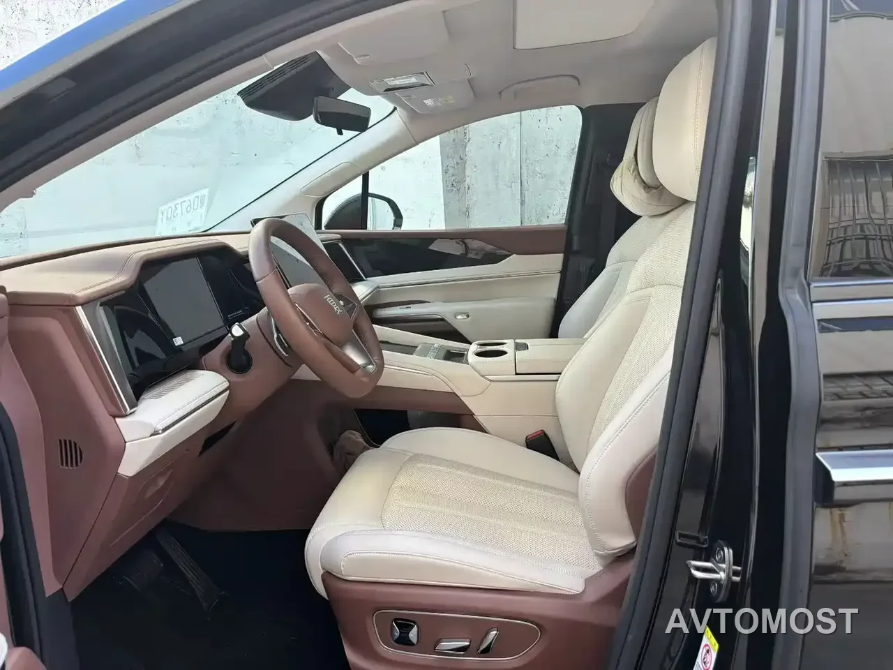 BYD Xia 2025 DM-i 1.5T 100km Surpass Edition — фото 4