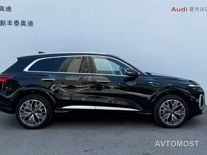 Audi Q5L 2026 Model Base Version — фото 3