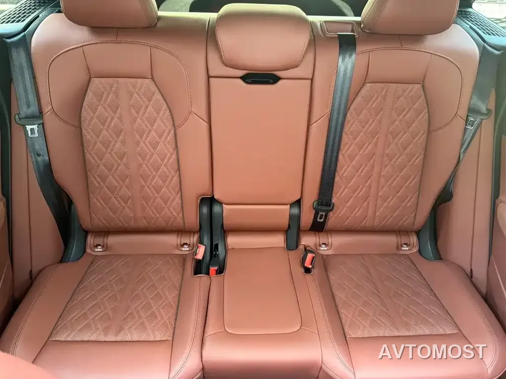 Audi Q5L 2026 Model Base Version — фото 6