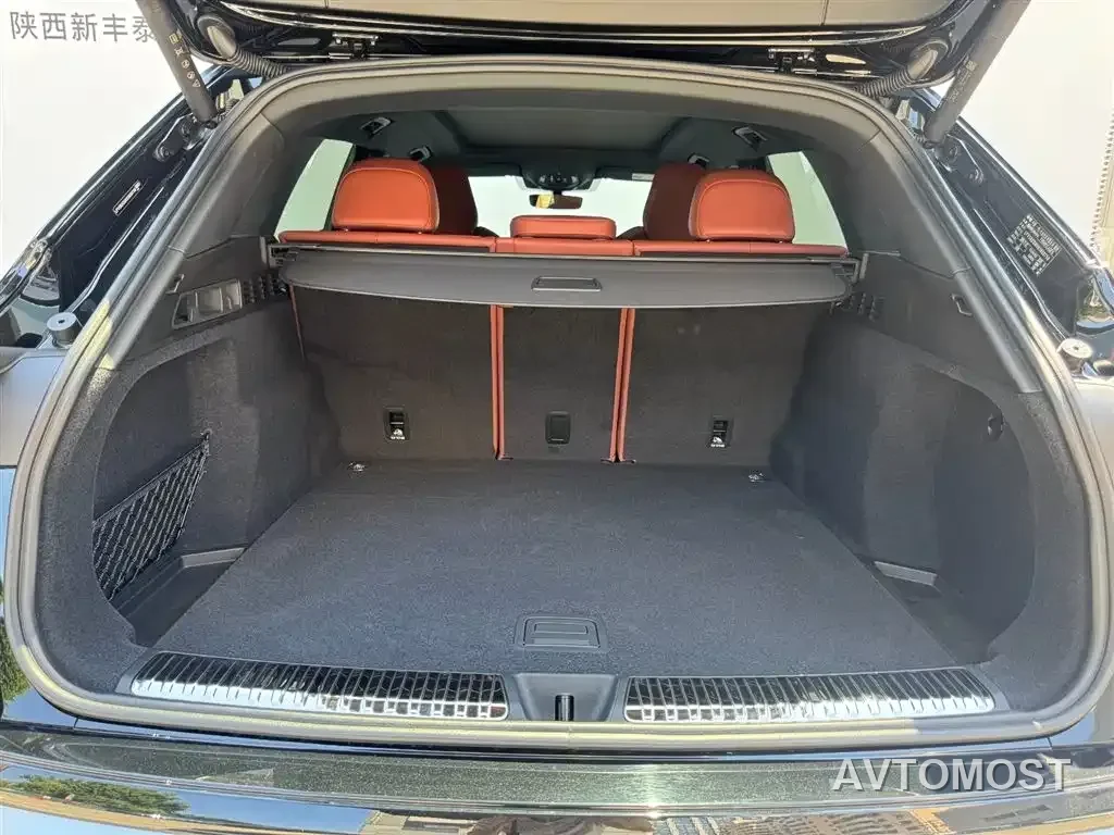Audi Q5L 2026 Model Base Version — фото 10