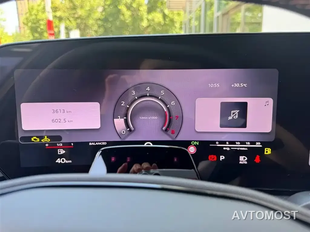 Audi Q5L 2026 Model Base Version — фото 11