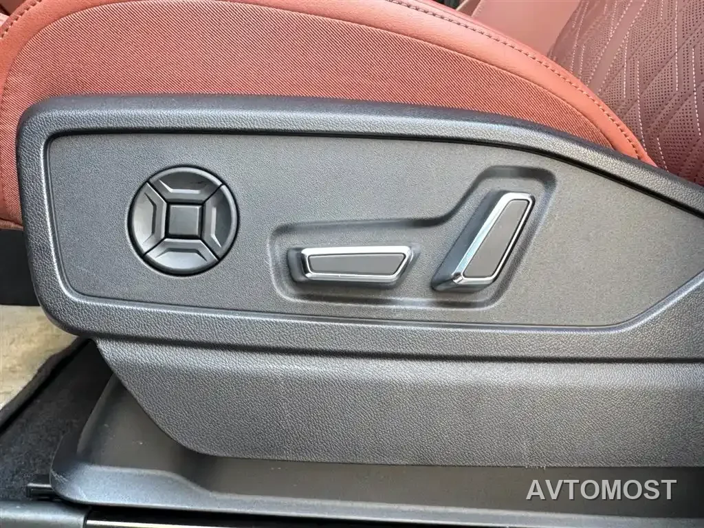 Audi Q5L 2026 Model Base Version — фото 17