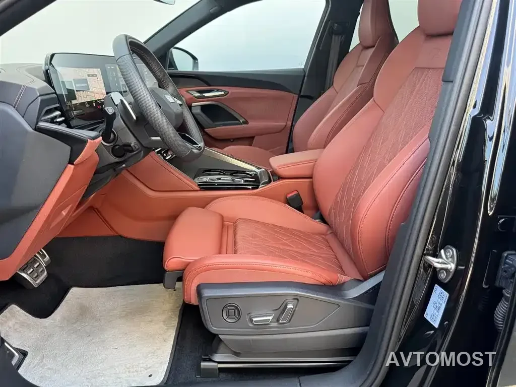 Audi Q5L 2026 Model Base Version — фото 18