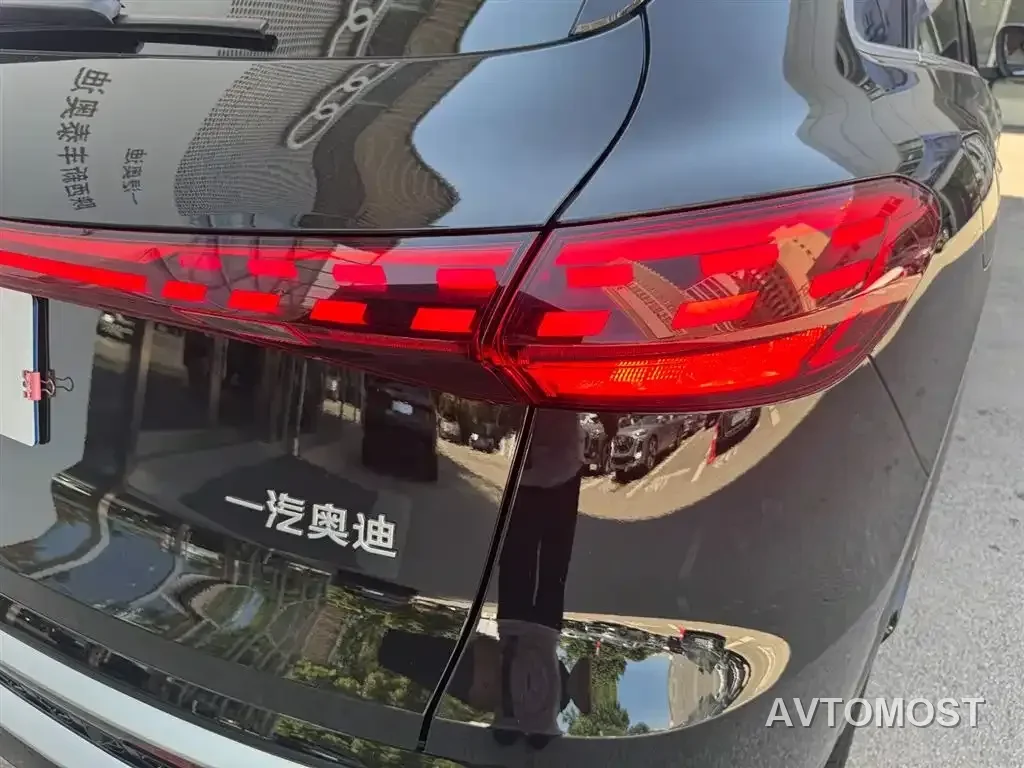 Audi Q5L 2026 Model Base Version — фото 20