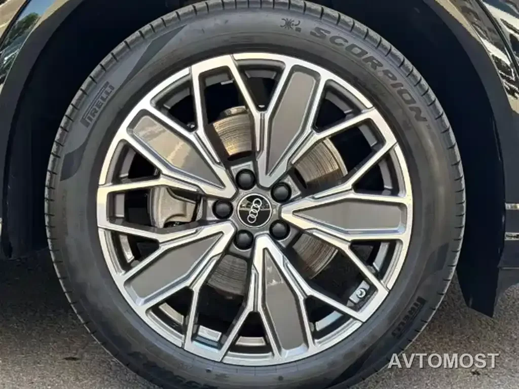Audi Q5L 2026 Model Base Version — фото 23