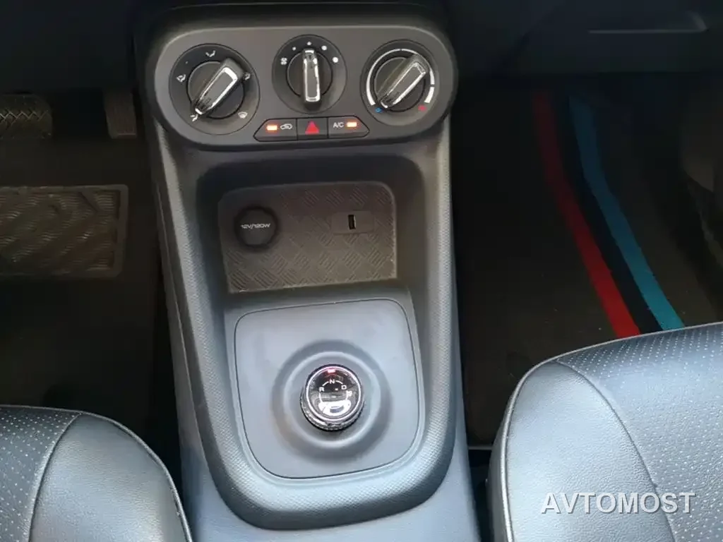 Wuling Hongguang New Energy 2025 Extended-Range Hybrid 50KM Comfort Version — фото 12
